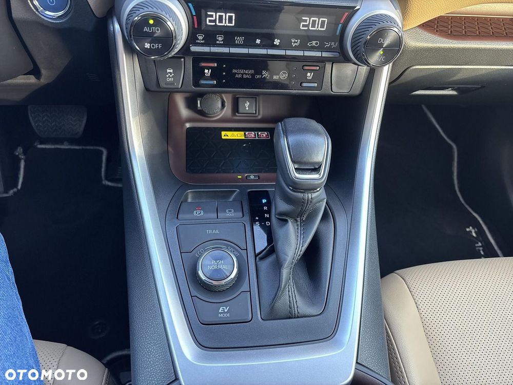Toyota RAV4 2.5 Hybrid Executive 4x4 - 25