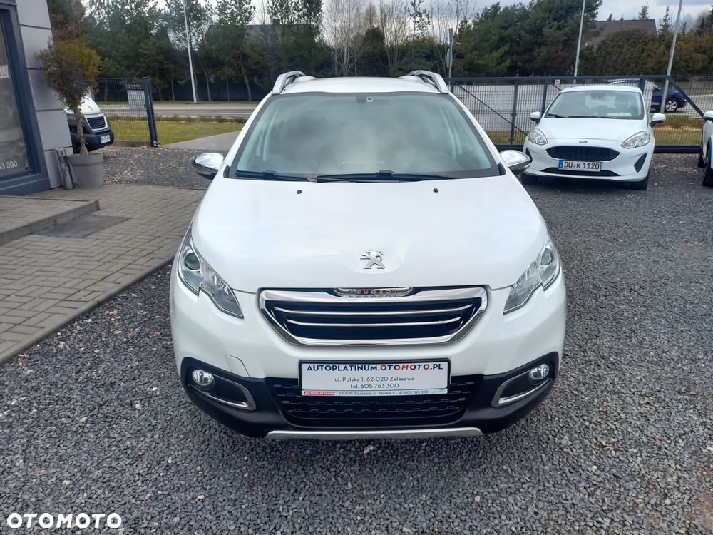 Peugeot 2008 BlueHDi 100 STOP & START Style - 10