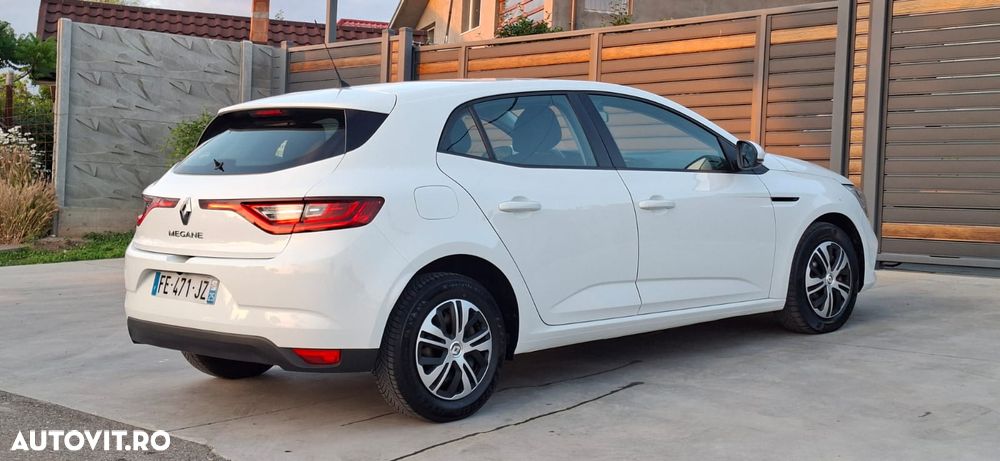 Renault Megane BLUE dCi 115 LIMITED - 33