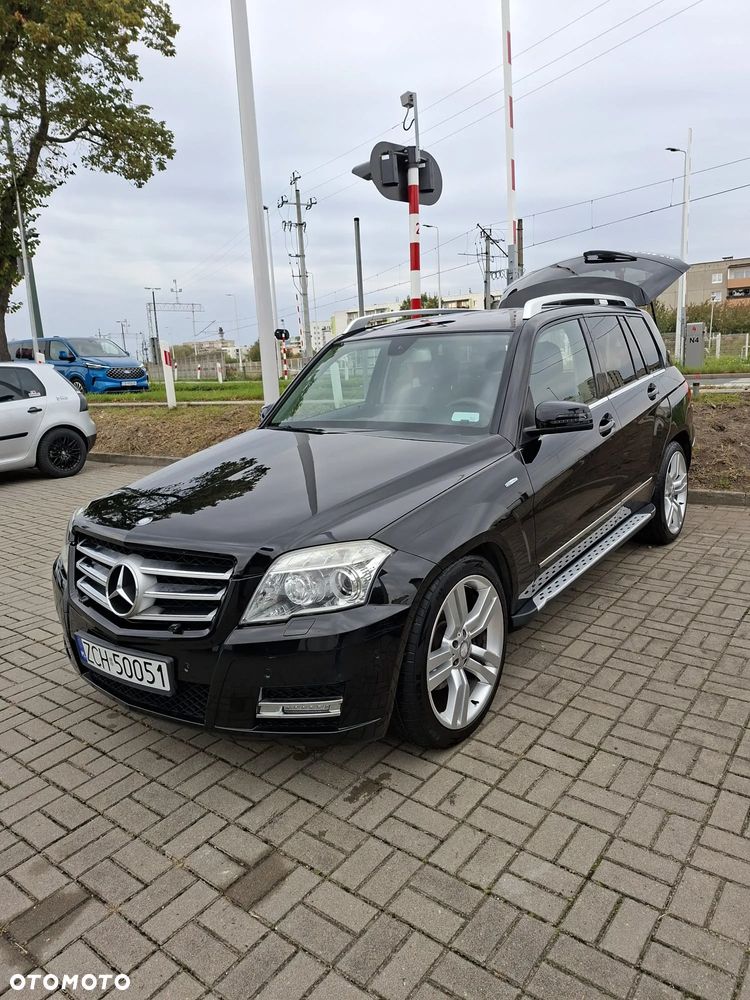 Mercedes-Benz Glk 2011 photo 2
