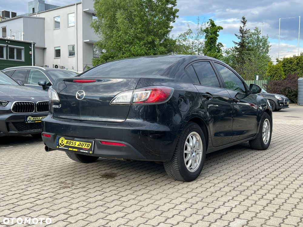 Mazda 3 - 8