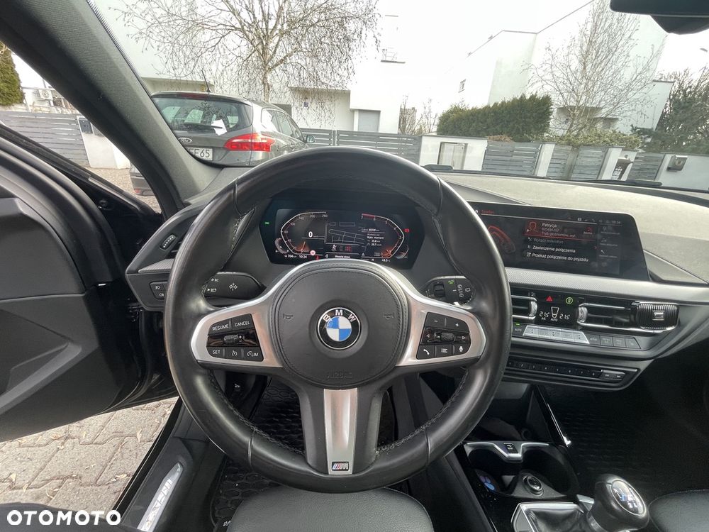 BMW Seria 1 118i M Sport Shadow - 26