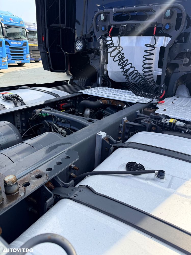 Scania R520 V8  619.000km - 8
