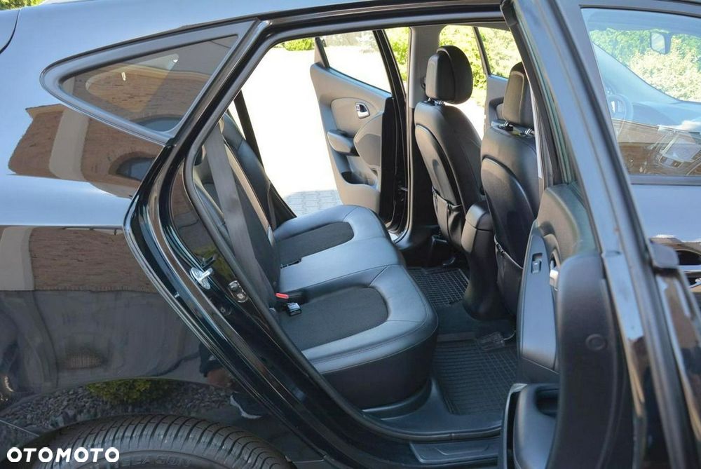 Hyundai ix35 2.0 4WD Automatik Premium - 13