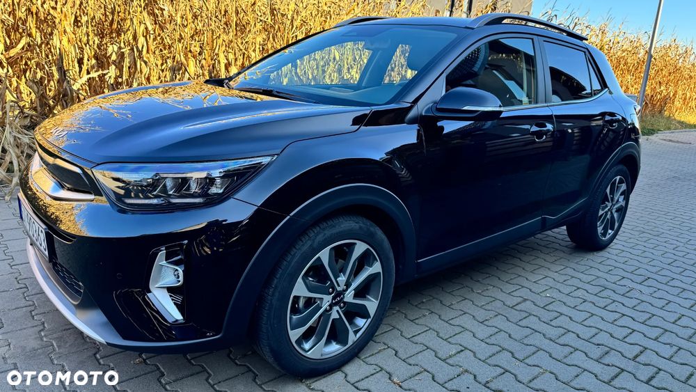 Kia Stonic 2022 photo 2
