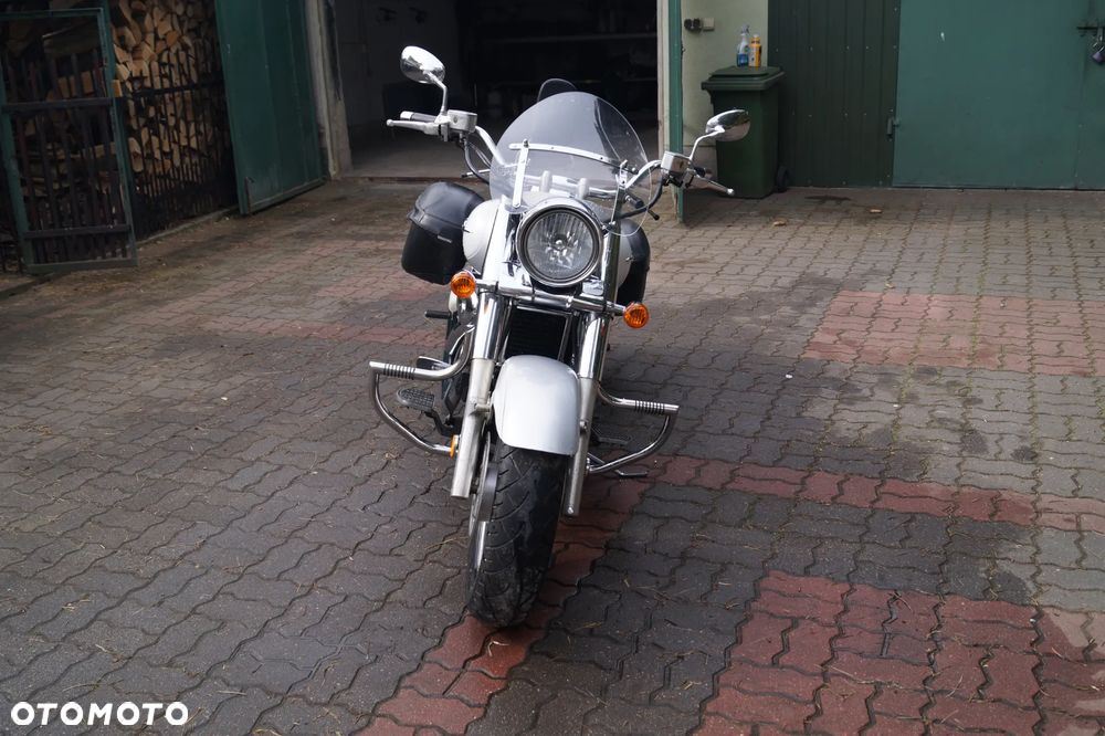 Suzuki Boulevard - 8