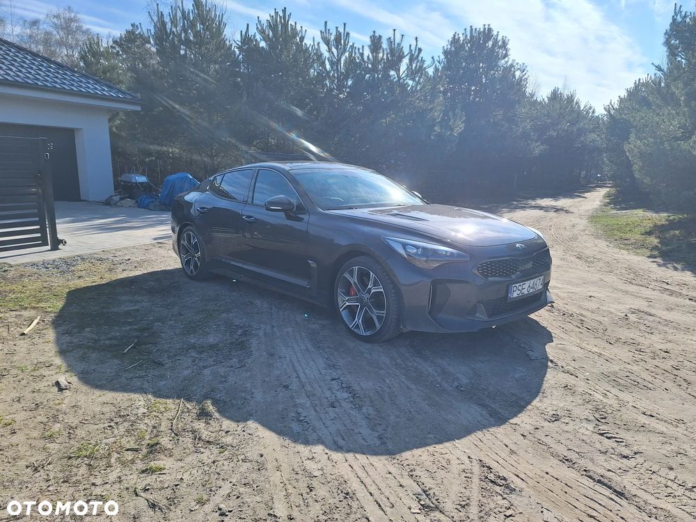 Kia Stinger 3.3 T-GDI V6 GT AWD - 14