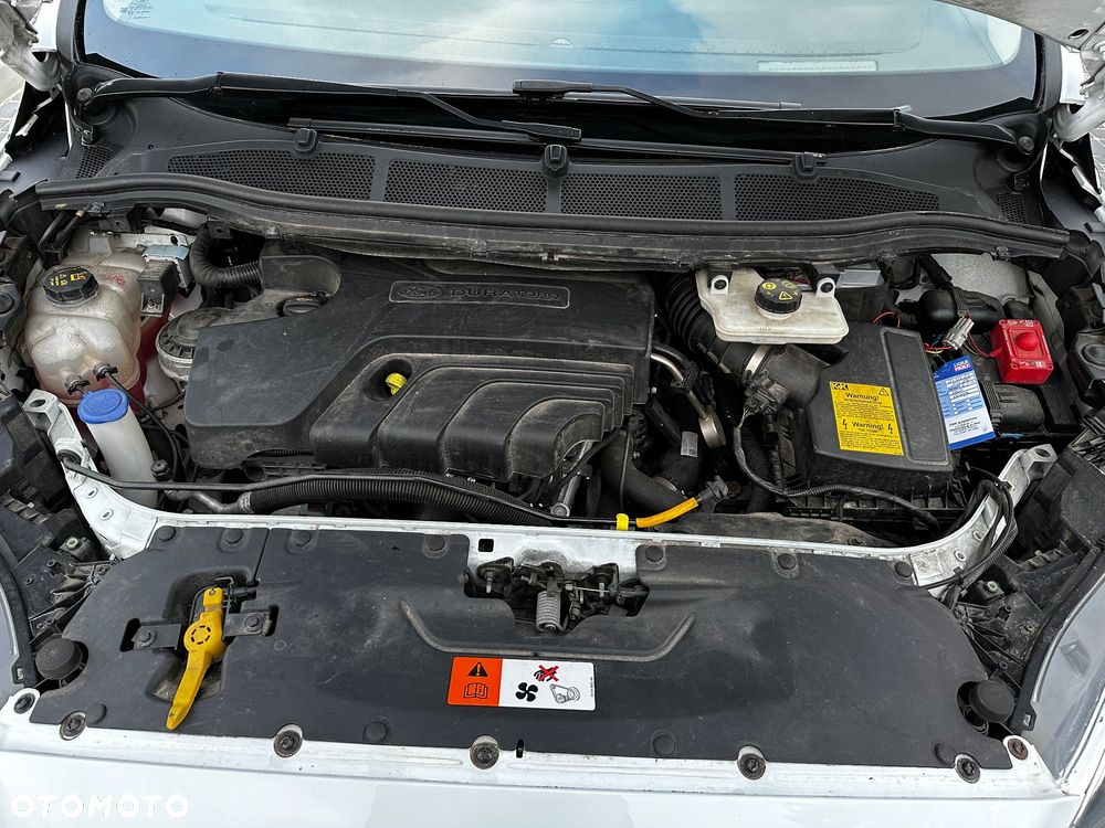 Ford S-Max 2.0 TDCi Titanium - 25