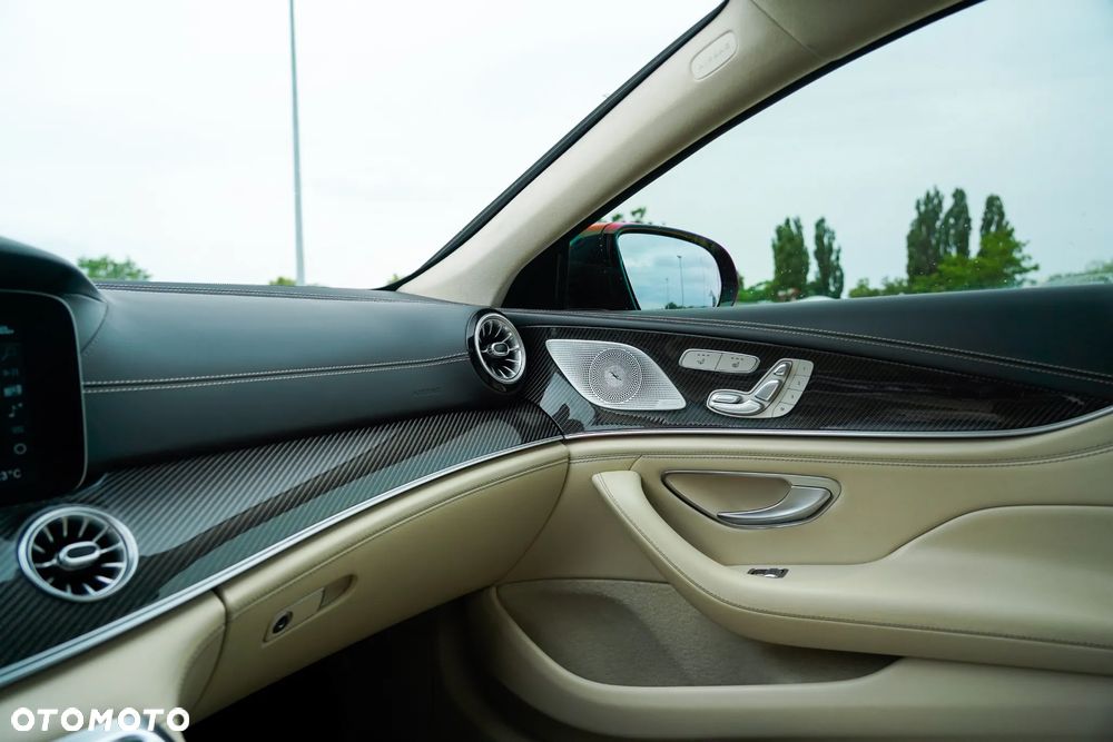 Mercedes-Benz AMG GT - 9