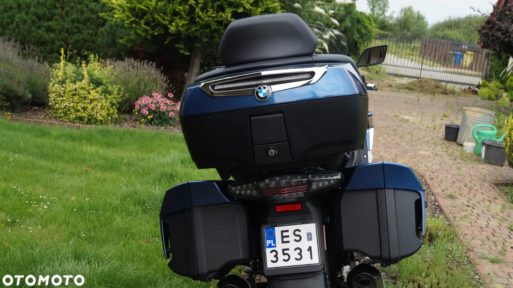 BMW K - 18