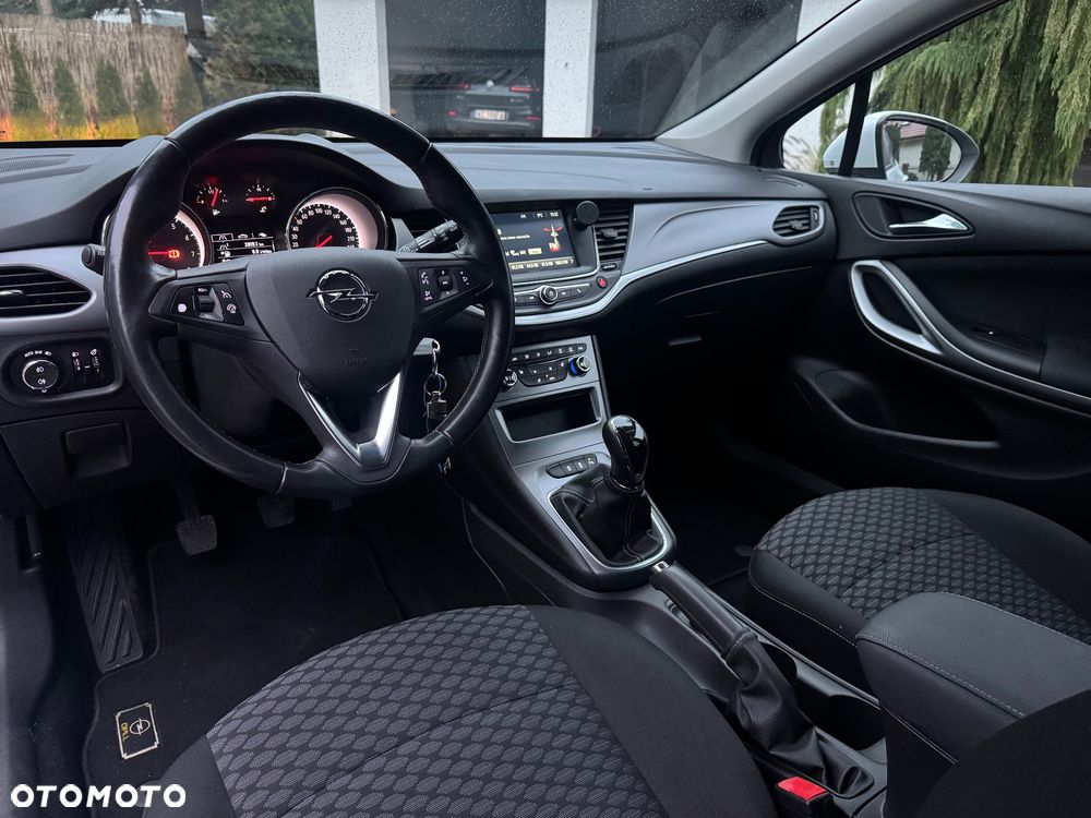 Opel Astra 1.4 Turbo Business - 13