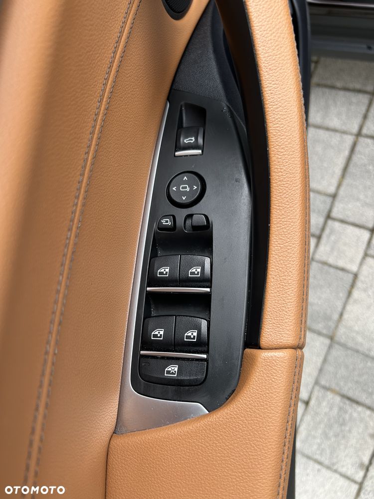 BMW X3 xDrive30i Luxury Line - 11