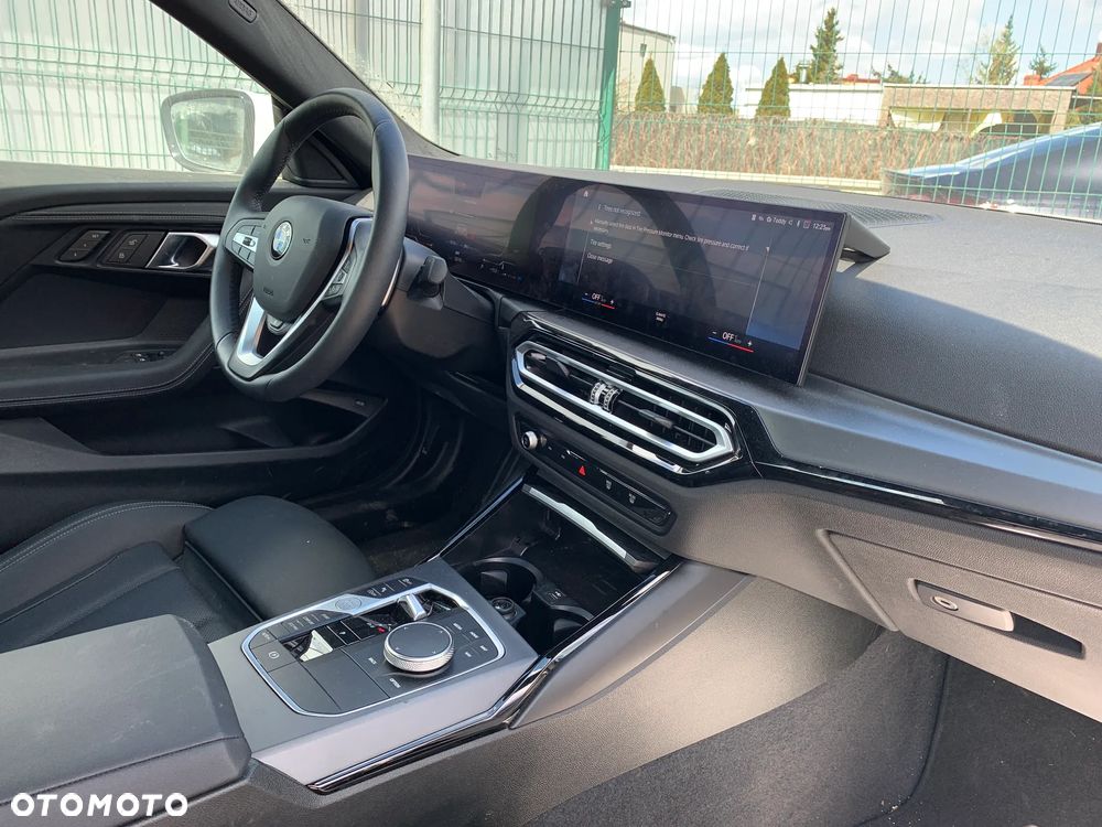 BMW Seria 2 230i - 14