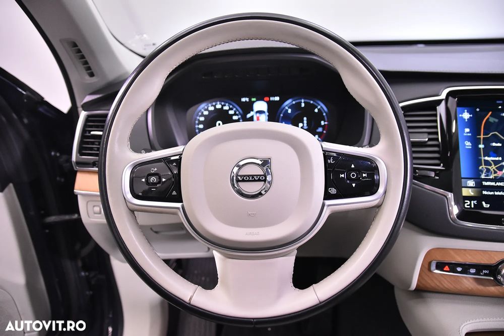 VOLVO XC90 2021 — imagine 17