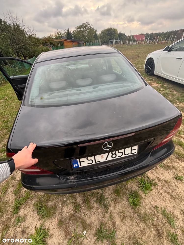 Mercedes-Benz Klasa C 200 T CDI Classic - 7
