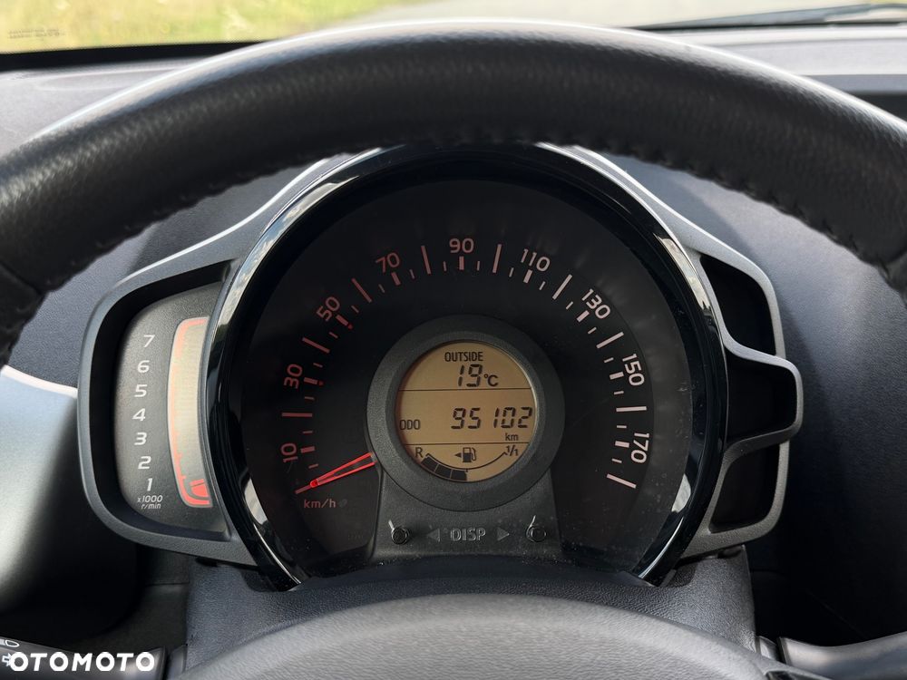Toyota Aygo 1.0 VVT-i Sprint EU6 - 32