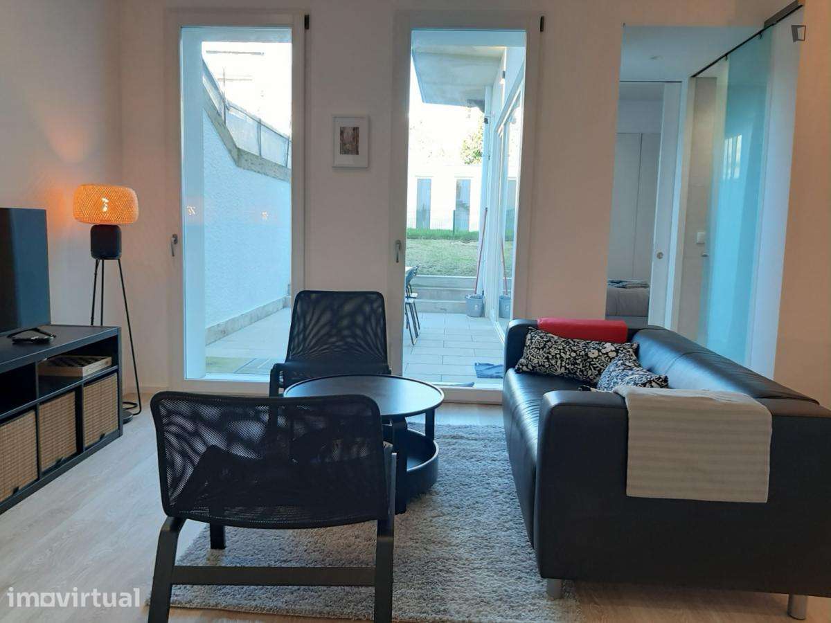 Apartamento com 2 quartos - localizado em Cedofeita Porto - Grande imagem: 5/29