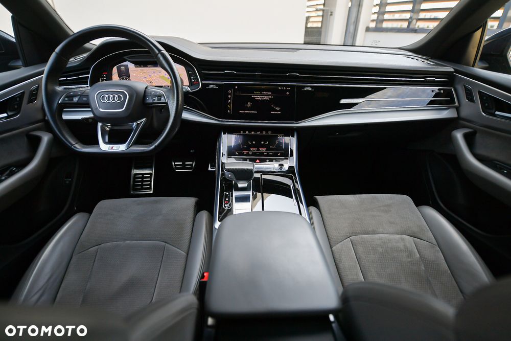 Audi Q8 - 34