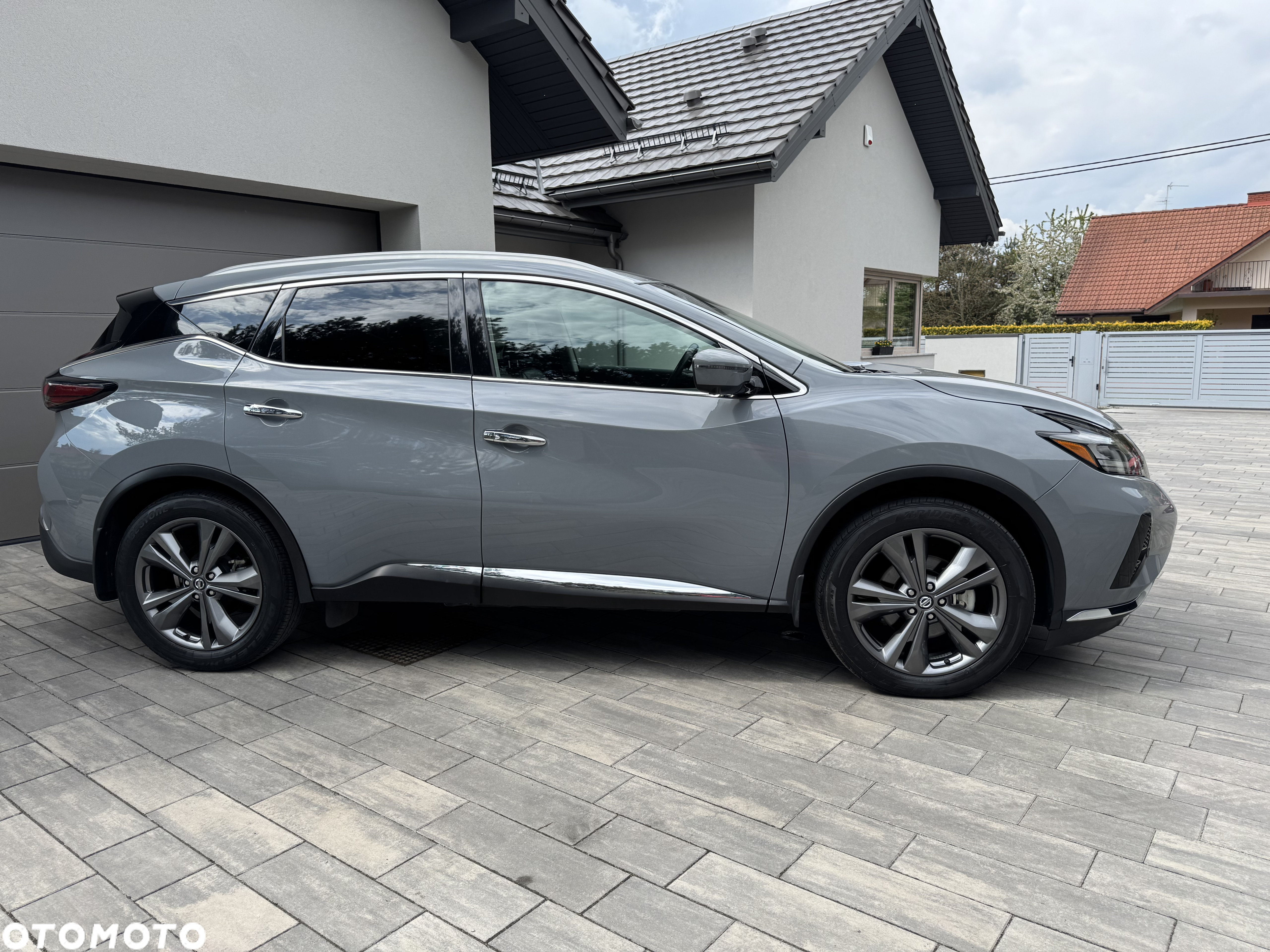 Nissan Murano - 4