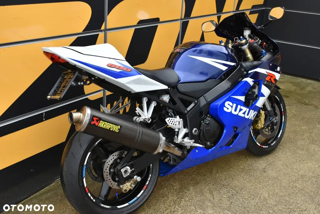 Suzuki GSX-R - 3