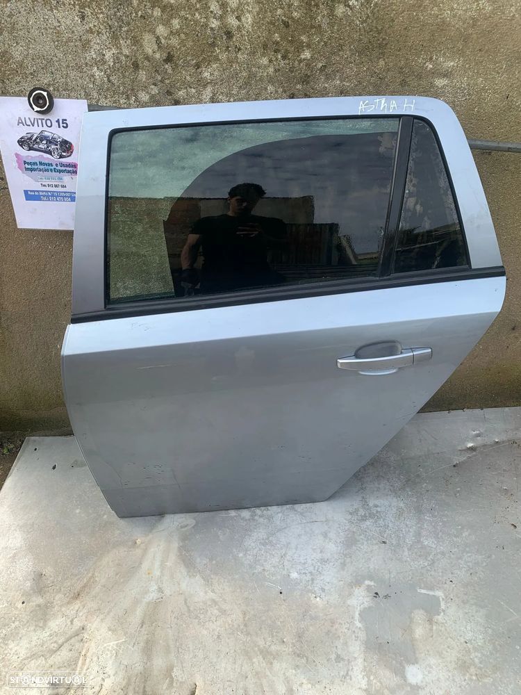 Porta trás esquerda Opel Astra H - 1