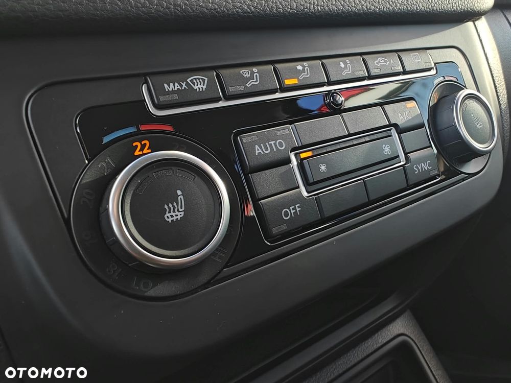 Volkswagen Tiguan - 11