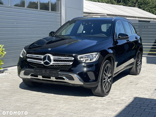 Mercedes-Benz GLC 200 d 4Matic 9G-TRONIC AMG Line