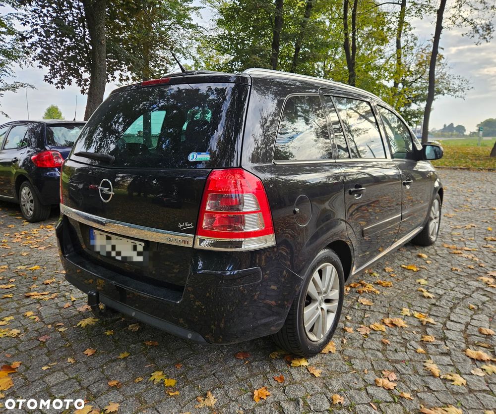 Opel Zafira - 3