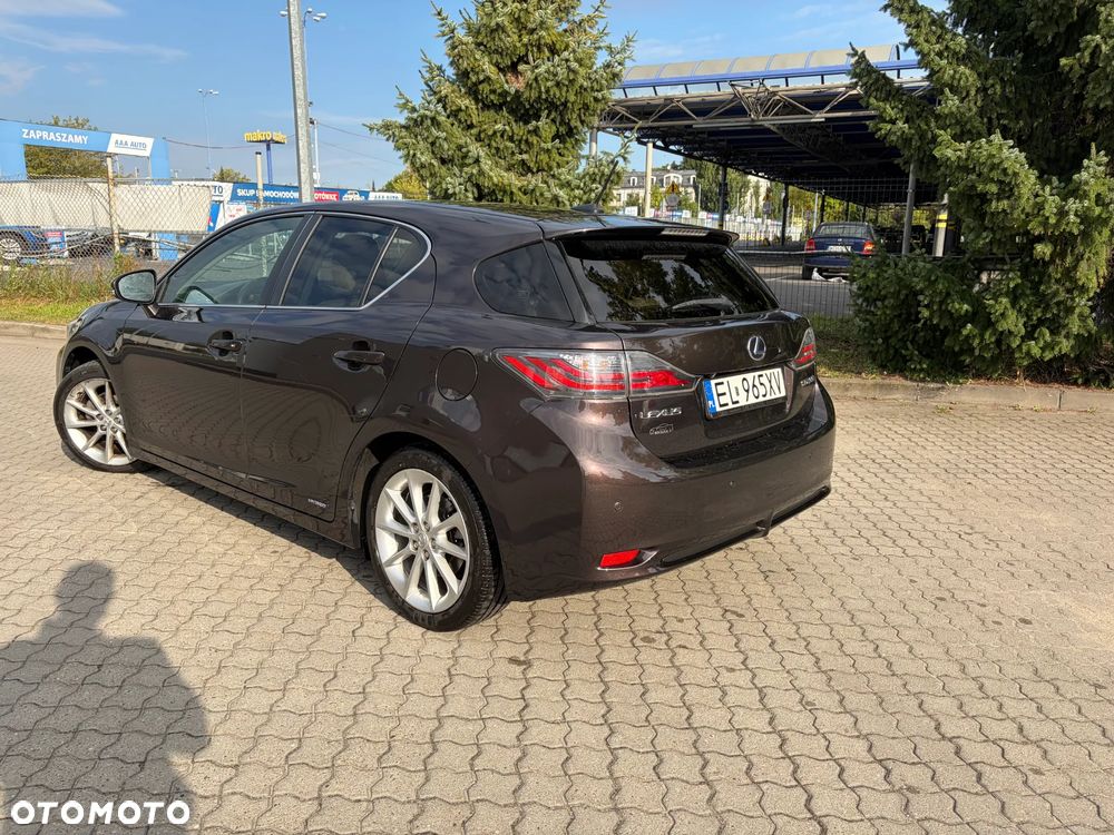 Lexus CT 200h Comfort - 2