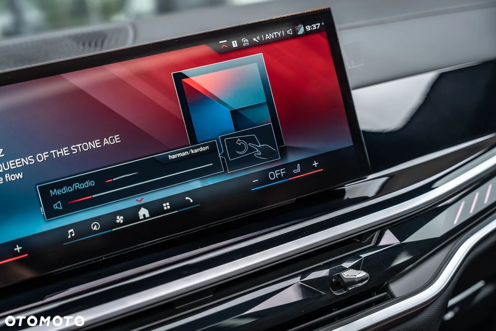 BMW X6 M60i xDrive - 32