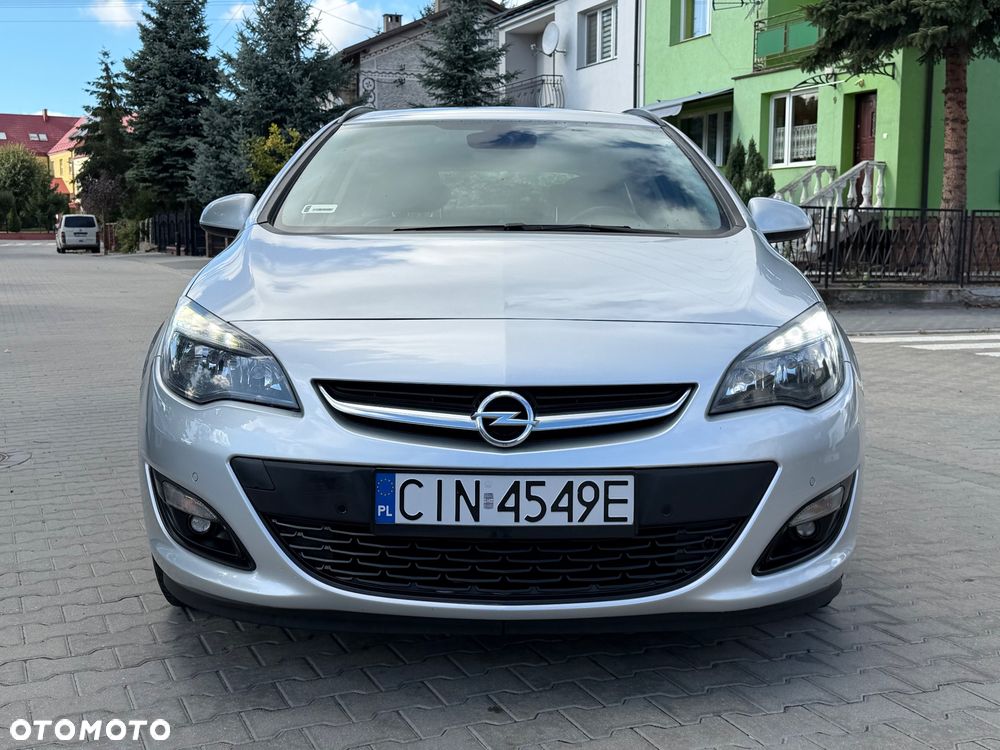 Opel Astra 2014 photo 5