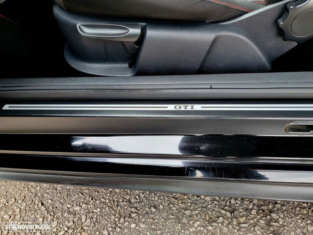 VW Polo 1.8 TSi GTi - 12