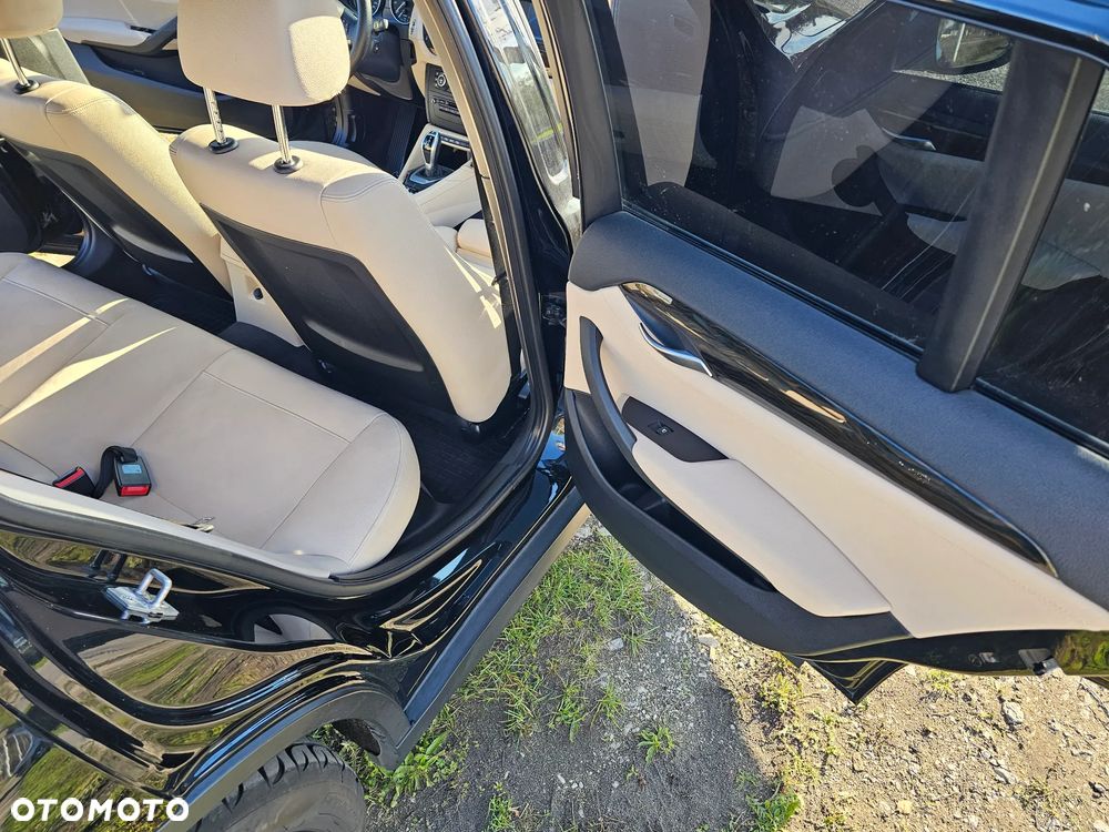 BMW X1 xDrive20i - 12