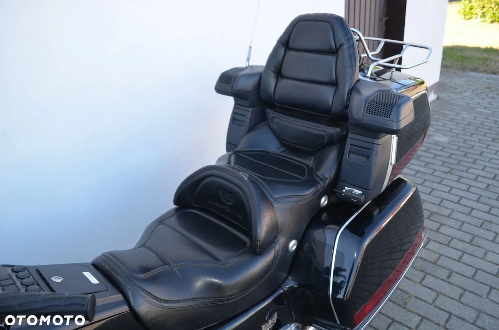 Honda GL - 23