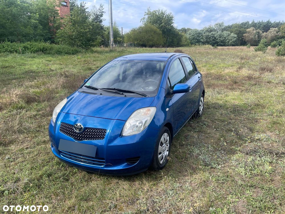 Toyota Yaris 1.3 Sol - 5