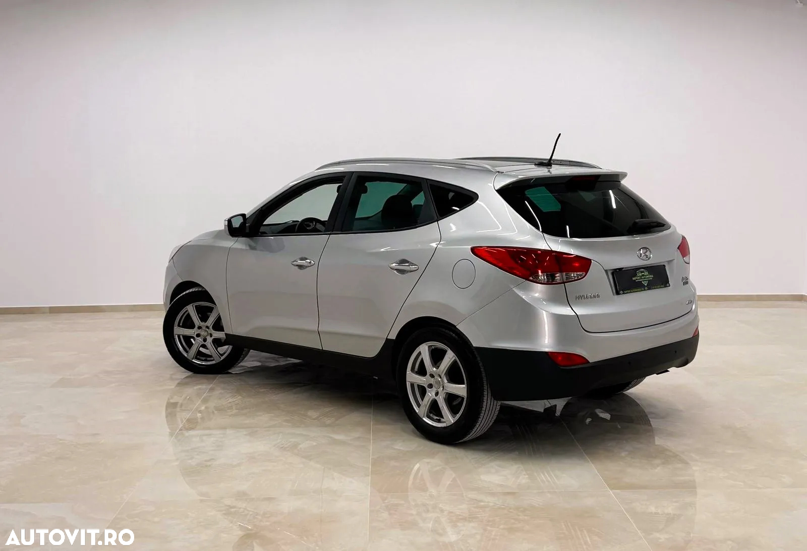 Hyundai ix35 2.0 CRDI High 4WD GLS Aut. Luxury - 10