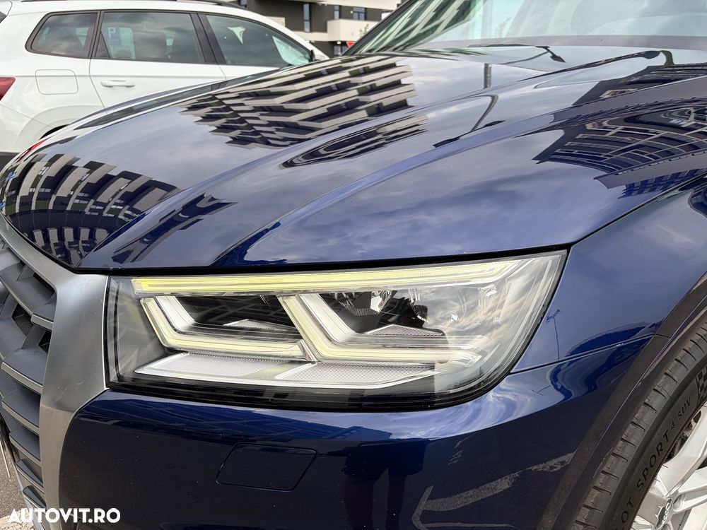 Audi Q5 40 TDI quattro S tronic MHEV Advanced - 14
