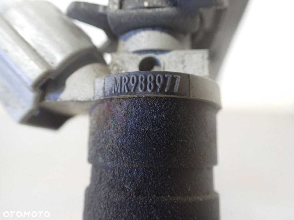 LISTWA WTRYSKOWA MITSUBISHI COLT CZ3 1.3 MR988977 - 9