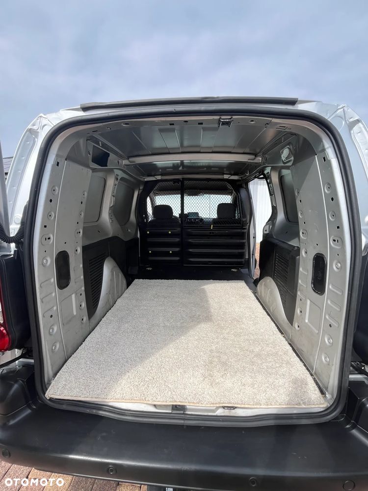 Citroën Berlingo 1.6 HDI 90 L2 - 11
