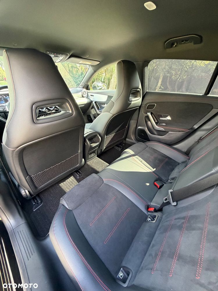 Mercedes-Benz CLA 200 d AMG Line 8G-DCT - 9
