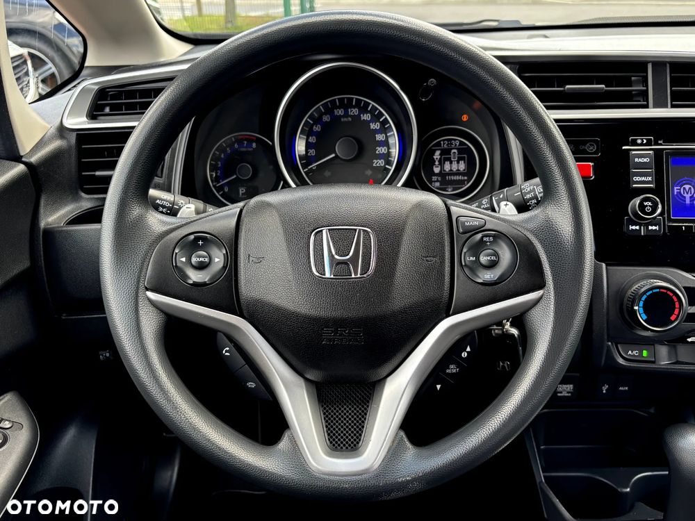 Honda Jazz 1.3 i-VTEC CVT Trend - 17