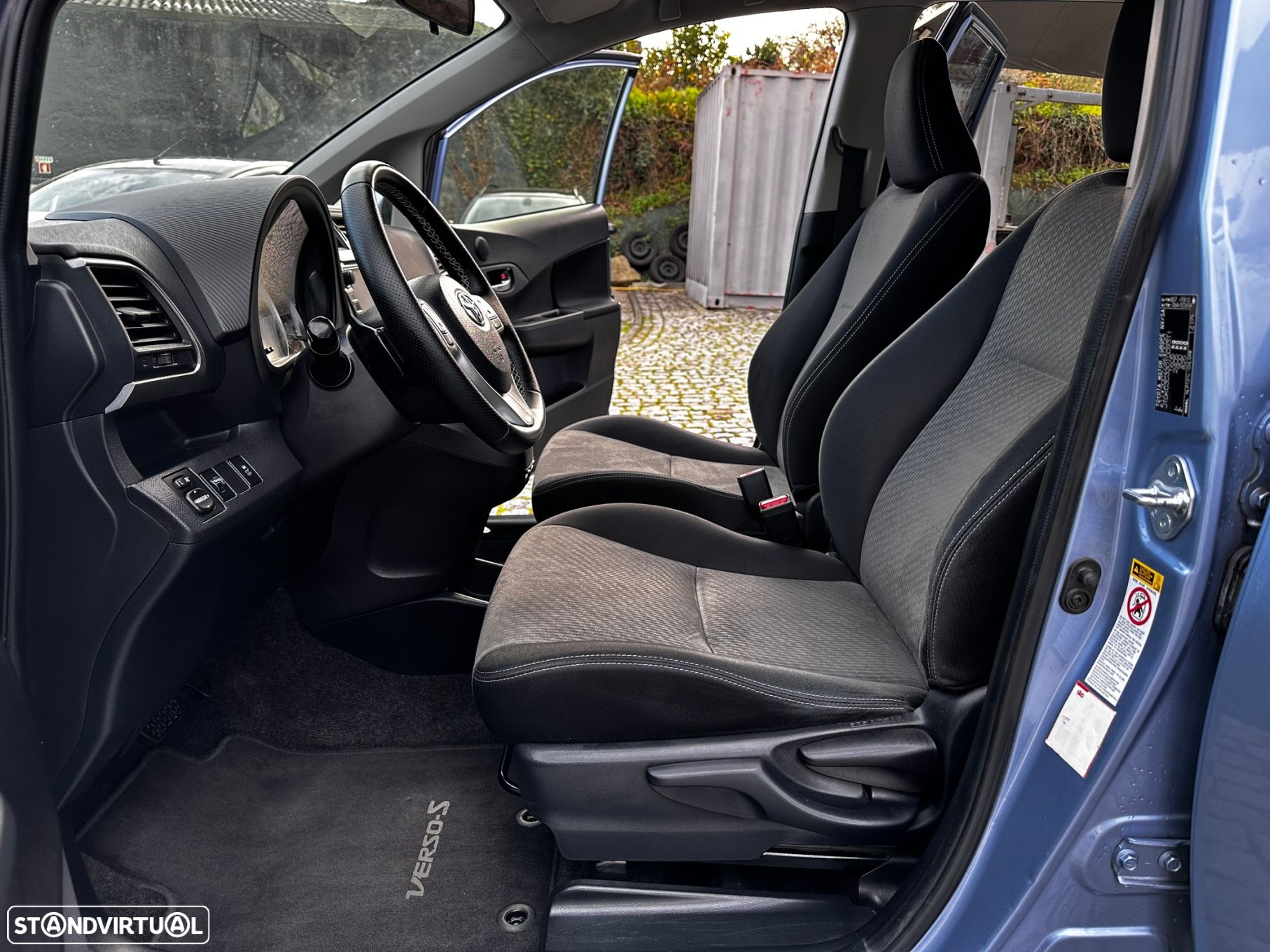 Toyota Verso-S - 15