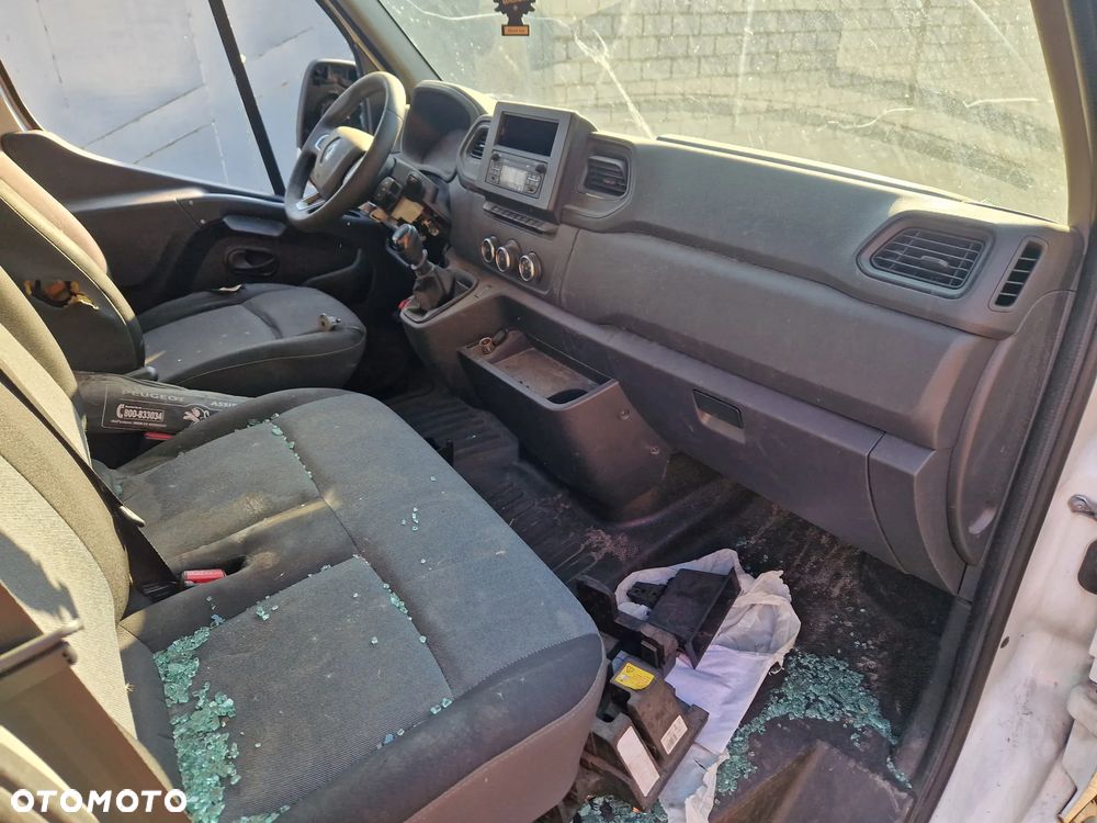 Renault Master - 14