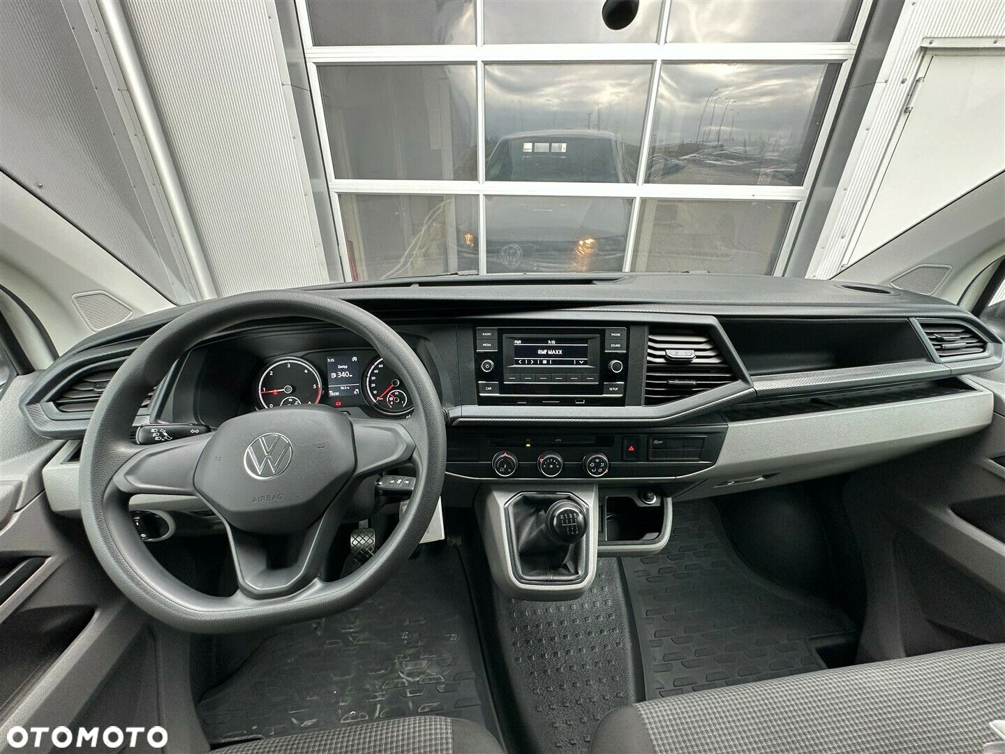 Volkswagen Transporter T6.1 FURGON 2.0 TDI 150KM - 5