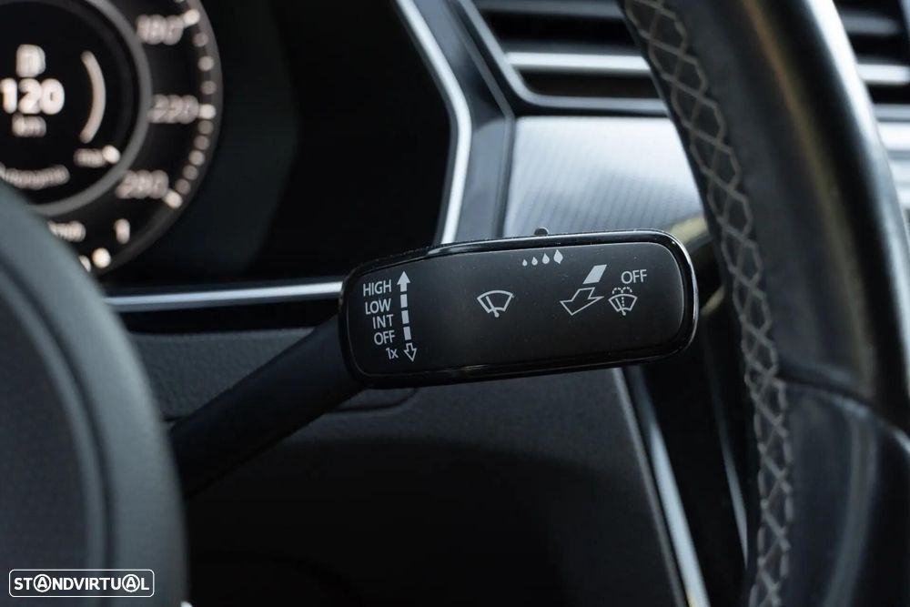 VW Arteon 2.0 TDI R-Line DSG - 44