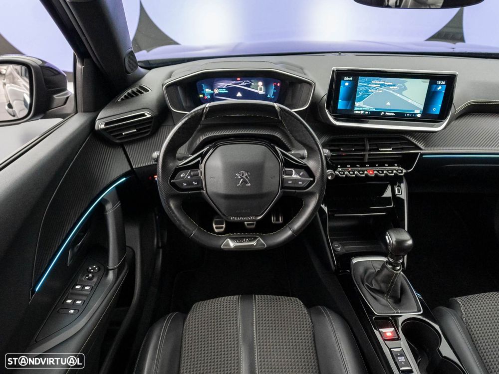 Peugeot 2008 1.2 PureTech GT - 15