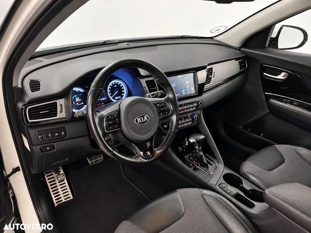 Kia Niro 1.6 GDI 2WD Aut. Spirit - 6
