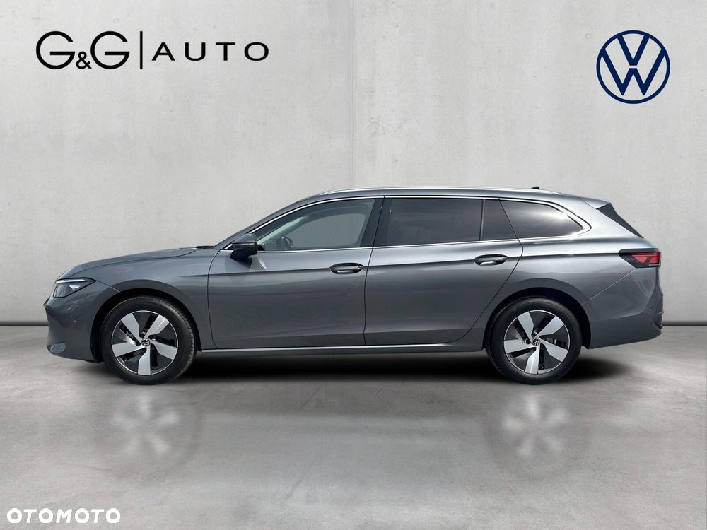 Volkswagen Passat - 17