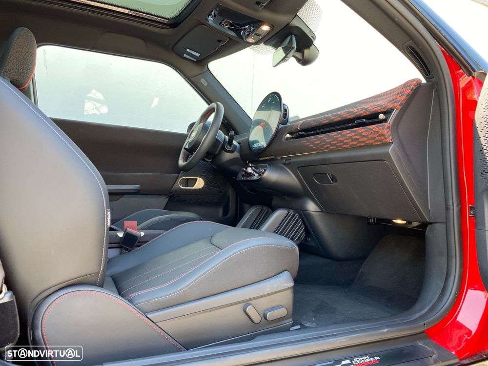 MINI 3 Portas Cooper SE JCW XL - 22