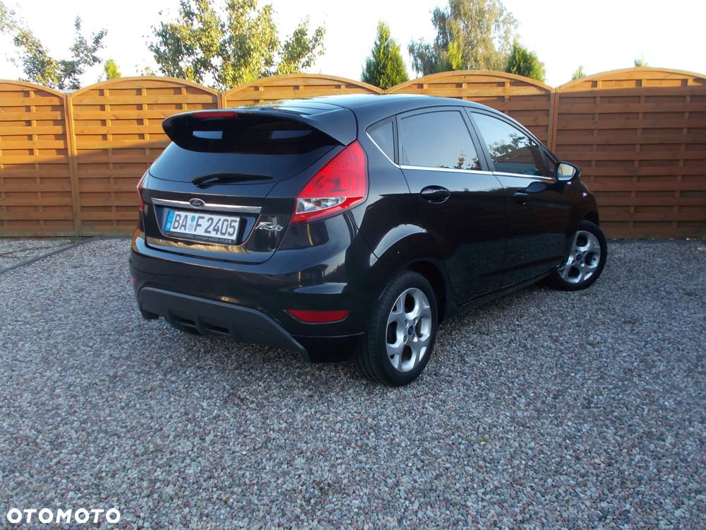 Ford Fiesta 1.6 Titanium - 3